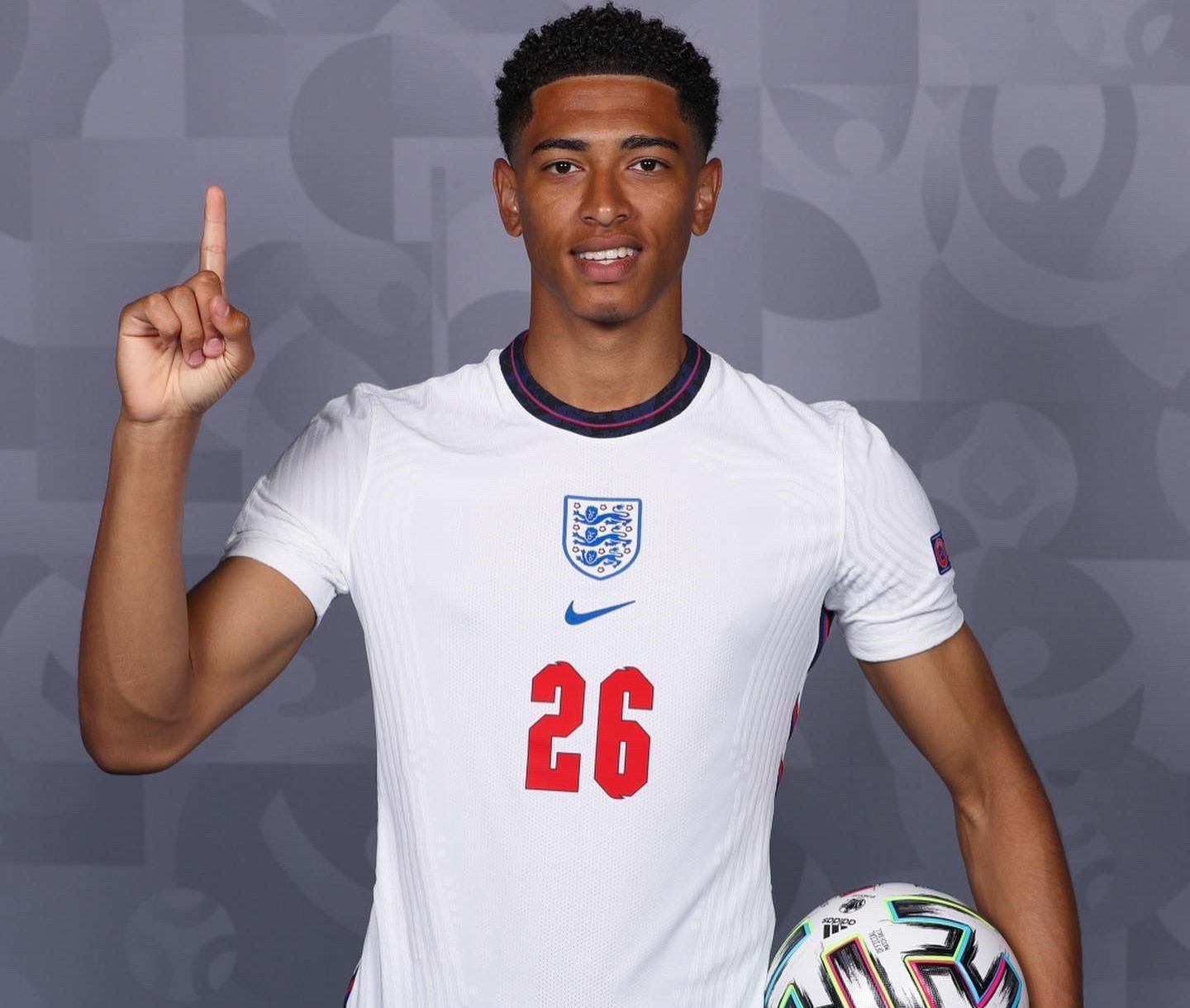 国安vs梅州：三外援PK四外援；张玉宁、王刚、曹永竞首发（国安战梅州：三外援对抗四外援，张玉宁王刚曹永竞首发登场）