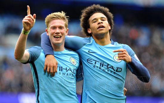 皇马主席：过去15年赢得58冠，穿上这球衣就要战斗到最后（皇马主席：近15年揽58冠，披上白衣就要战至终场）