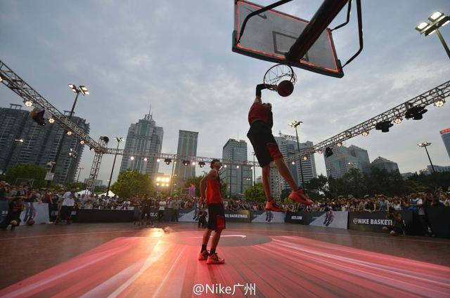 姆巴佩生涯4次对阵利物浦1胜3负，4场比赛仅打进1球（面对利物浦，姆巴佩生涯4战1胜3负，仅收获1球）