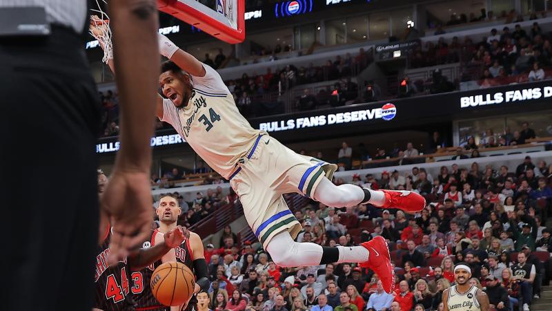 诺坎普国王，巴萨对阵毕包第10分钟时主场观众高喊“梅西”（巴萨战毕巴第10分钟，诺坎普全场高呼“梅西”）