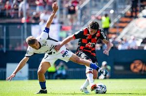 德乙前瞻：帕德博恩结束连败，达姆施塔特下半场进球联赛最多（德乙前瞻：帕德博恩止连败，达姆施塔特下半场进球领跑联赛）