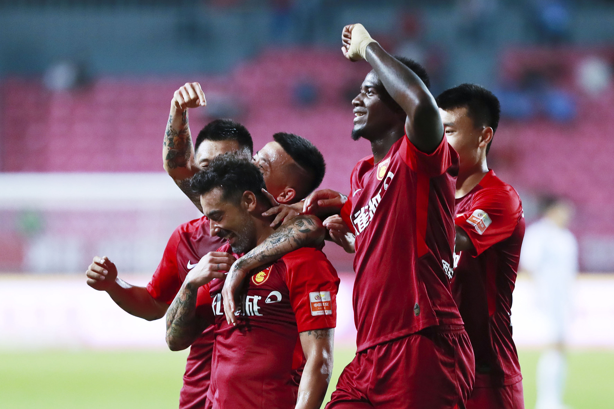 洛卡特利：我们得承担责任，我们必须进世界杯也必须做得更多（洛卡特利：责任在我们，必须打进世界杯并付出更多）