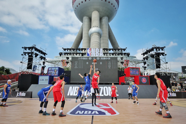 齐尔克泽：我们不想重蹈上赛季的覆辙，现在球队的氛围非常好（齐尔克泽称球队氛围极佳：不会让上赛季的一幕重演）