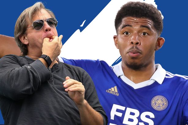 穆里尼奥提前送出圣诞礼物？两小将欧冠迎本菲卡一线队首秀（欧冠对阵本菲卡，穆里尼奥提前送“圣诞礼”：两名小将完成一线队首秀）