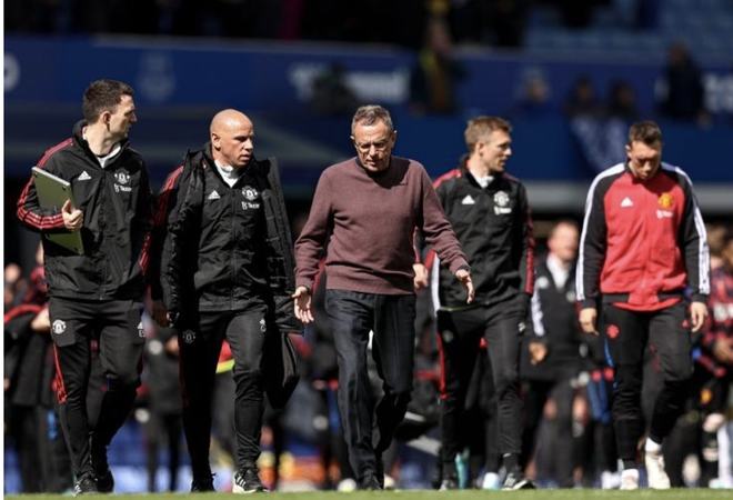 哈登今日凌晨砍下55分，50分+场次追平科比并列历史第三（哈登今晨砍下55分，50+场次追平科比，历史并列第三）