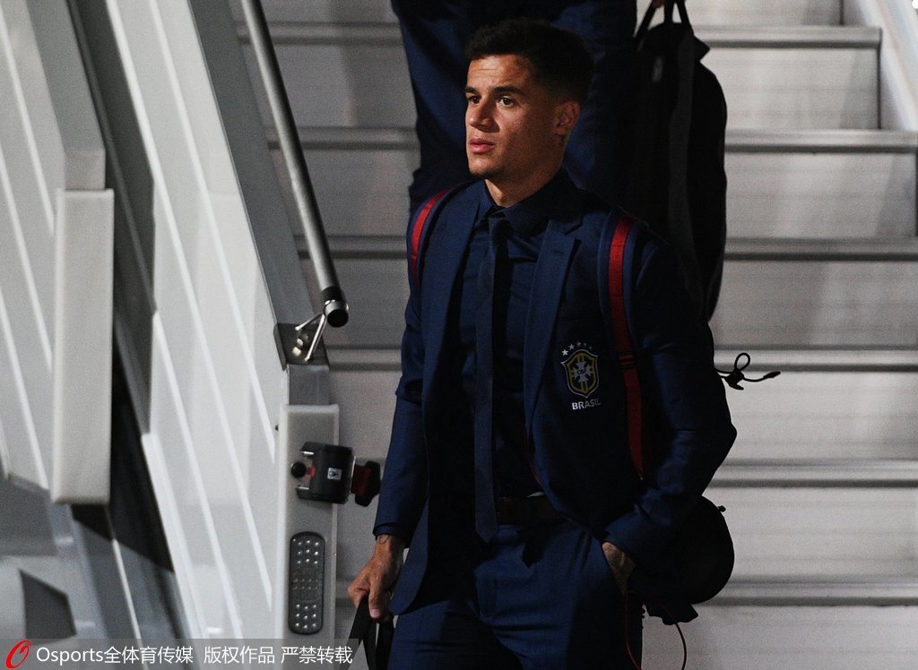 苏亚雷斯：在很多事情上我并不是榜样，我知道也接受这一点（苏亚雷斯：我明白自己在许多方面称不上榜样，并坦然接受这一点）