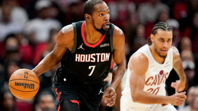 来自转会市场的报道：众所周知，皇家马德里的门将卢...（据转会市场消息：皇马门将卢…的情况早已人尽皆知）