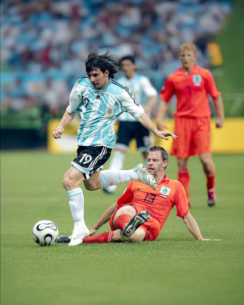 懂球帝MVP丨法比奥：现在回看足协杯夺冠视频，我还是会很激动（懂球帝MVP法比奥：每次重看足协杯夺冠视频仍难掩激动）