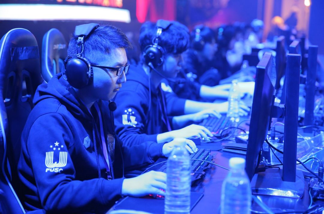 斯图尔特以 斯图尔特以